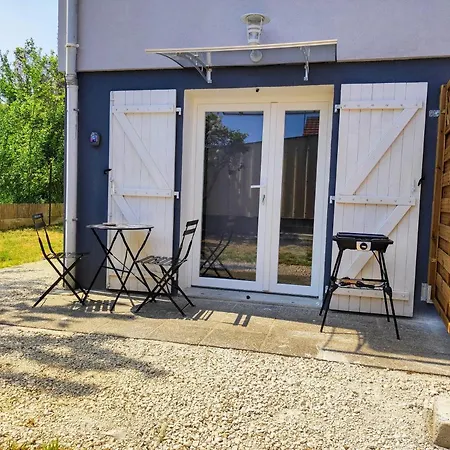 La Providence - De Tourisme Apartment